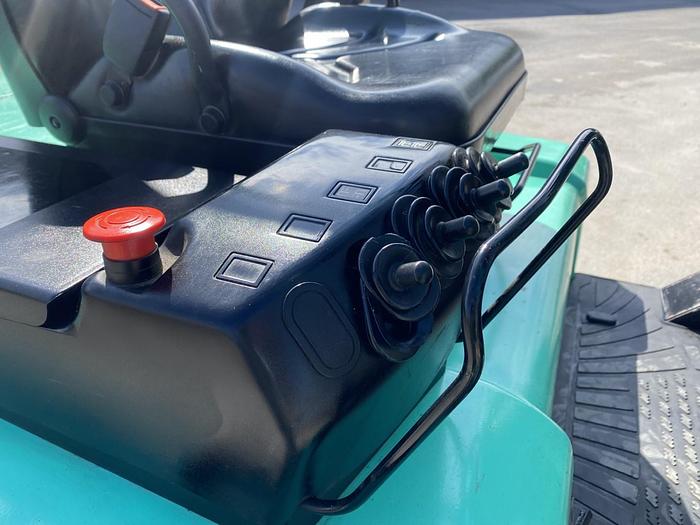 Usato 2004 MITSUBISHI FB35K-PAC