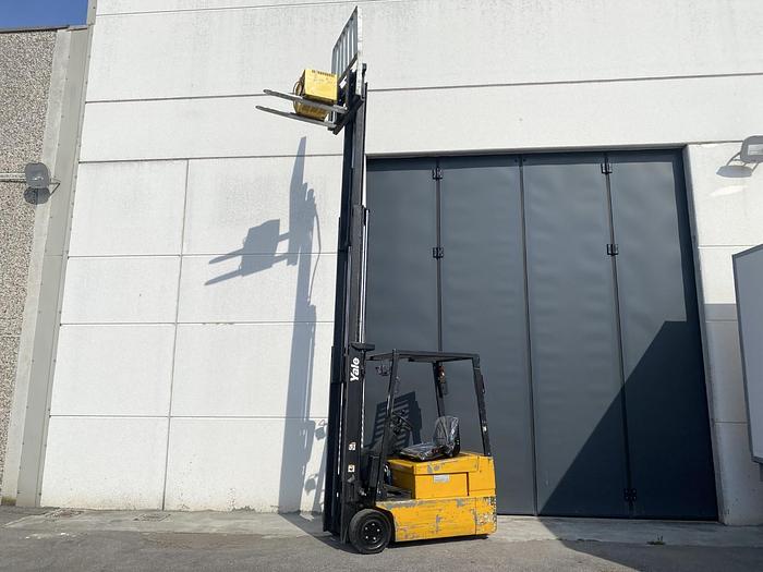 Usato 2003 YALE ERP 18 ATF