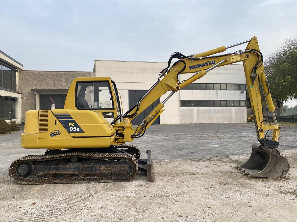 Usato 2001 KOMATSU PC95