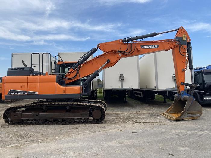 Usato 2016 DOOSAN DX235 NLC-5
