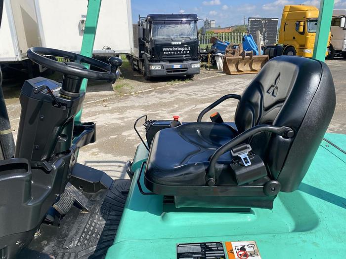 Usato 2004 MITSUBISHI FB35K-PAC