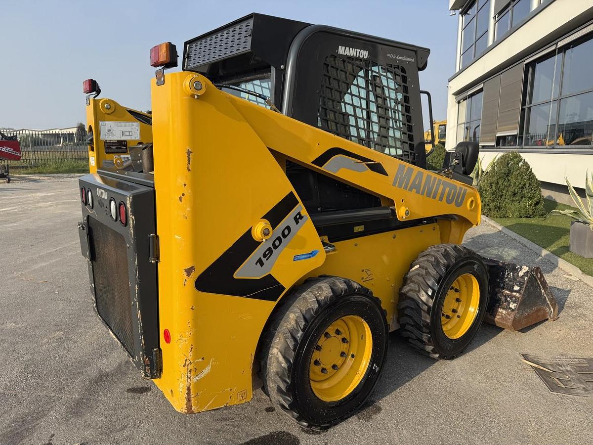Usato 2023 MANITOU 1900R