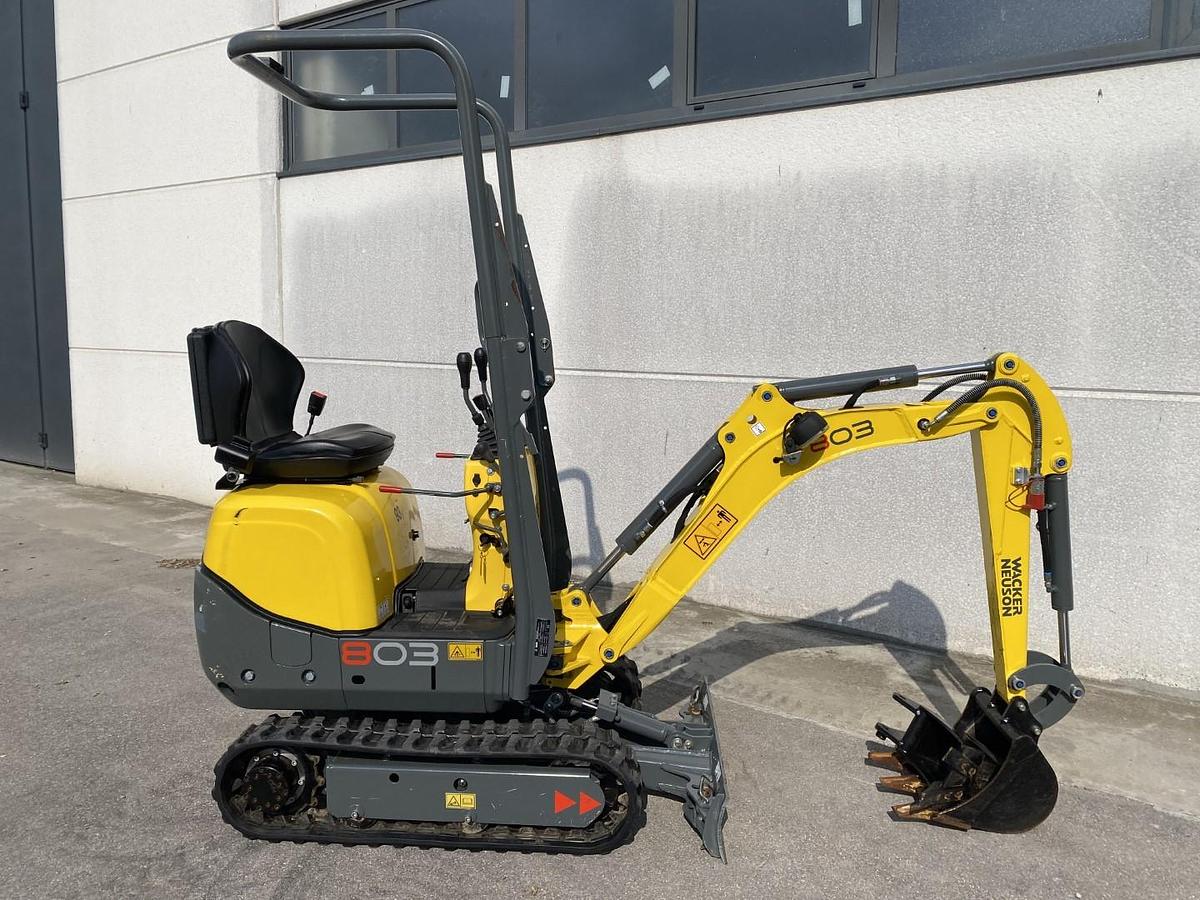 Usato 2023 WACKER NEUSON 803