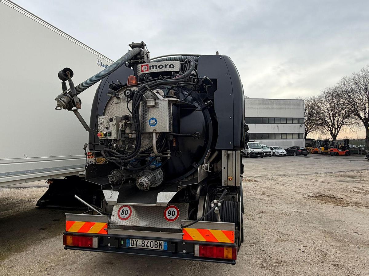 Usato 2010 iveco moro eurocargo 120 spurgo moro