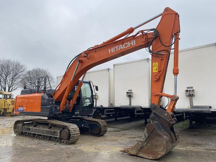 Usato 2017 LIEBHERR ZX210-LCN6