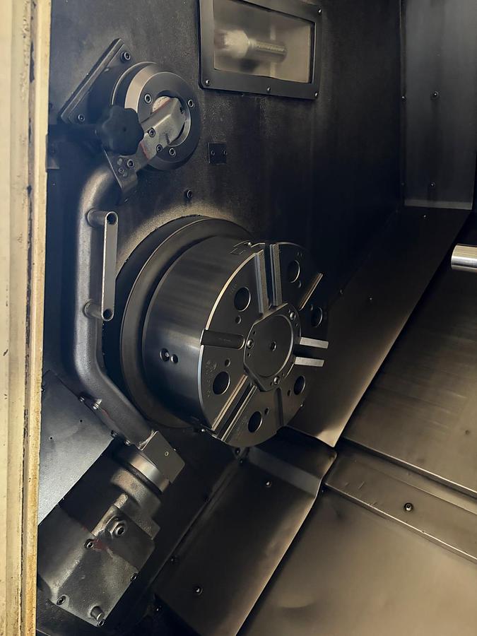 Usato 2001 OKUMA LB 400