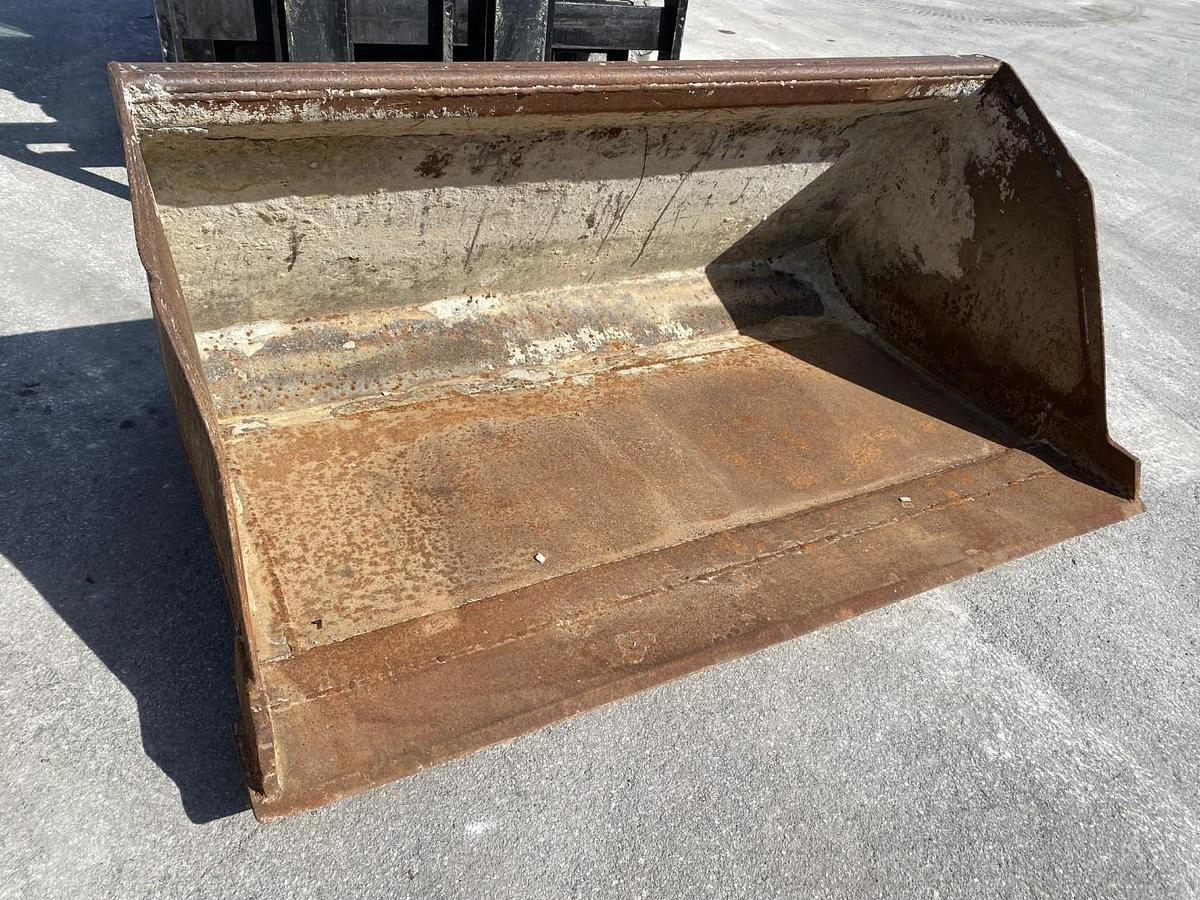 Usato 2010 CATERPILLAR 275B3