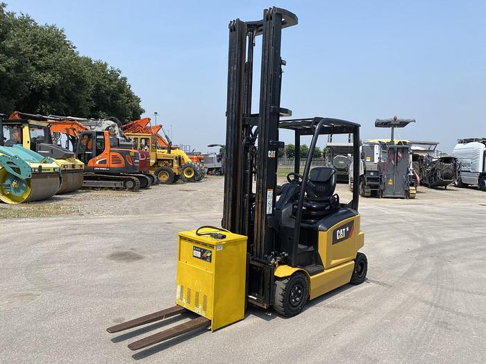 Usato 2019 CATERPILLAR EP 16 ACN