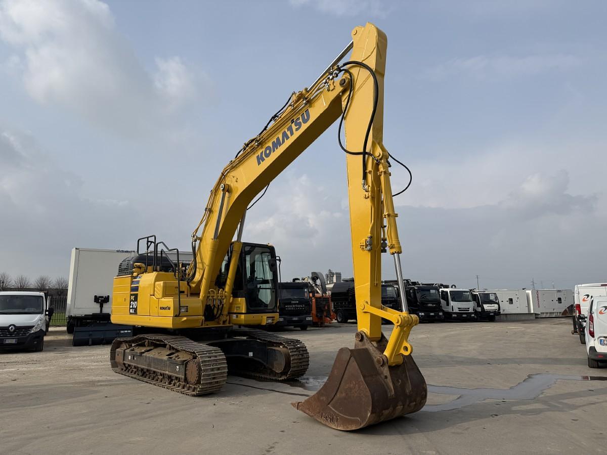 Usato 2019 KOMATSU PC210NLC-11