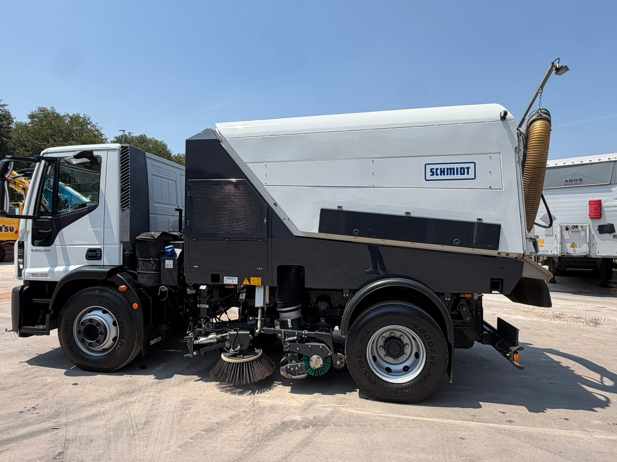 Usato 2016 iveco  EUROCARCO 150 210 SPAZZATRICE