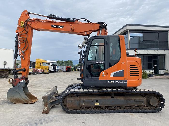 Usato 2016 DOOSAN DX140 LCR-5