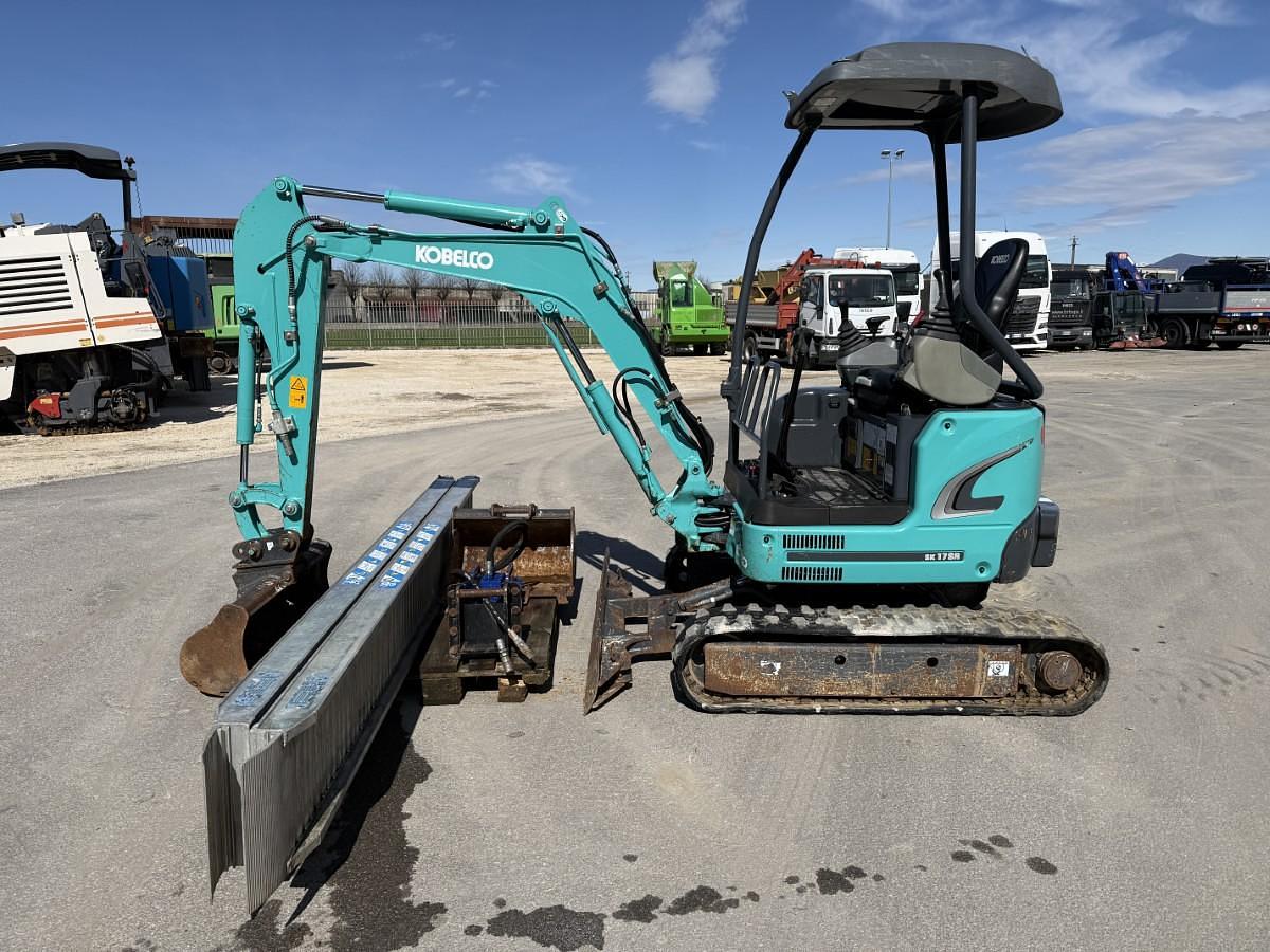Usato 2021 KOBELCO SK17 SR-3E