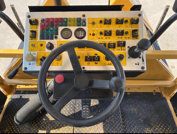 Usato 2007 CATERPILLAR BB 730