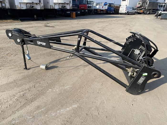 2022 MANITOU MRT 2260