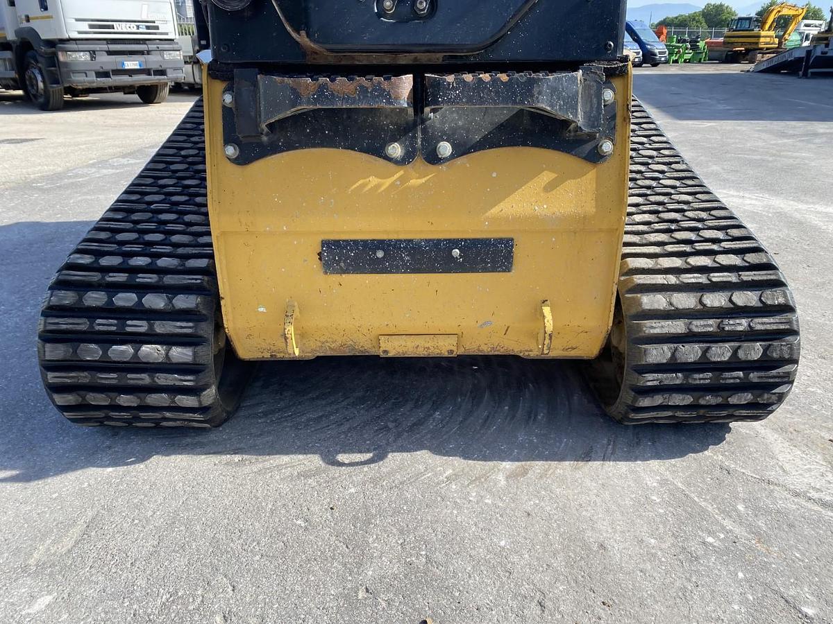 Usato 2010 CATERPILLAR 275B3