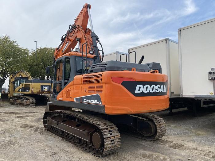 Usato 2016 DOOSAN DX235 NLC-5