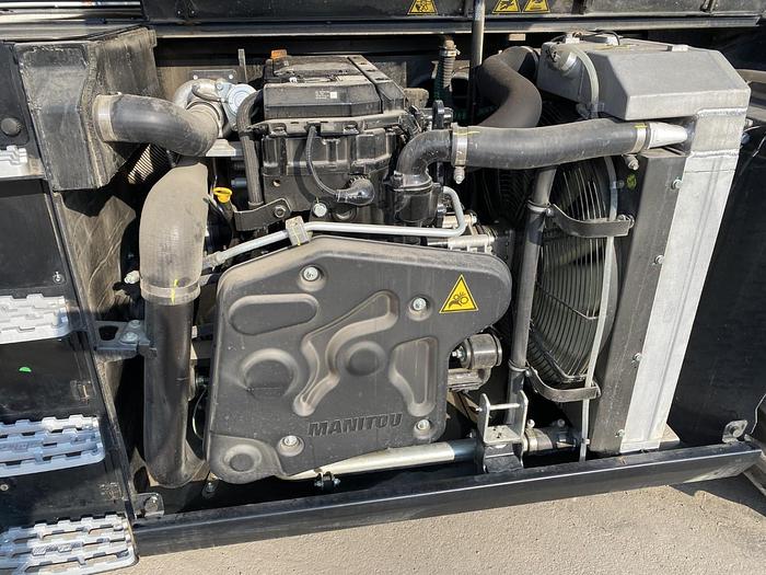 2022 MANITOU MRT 2260
