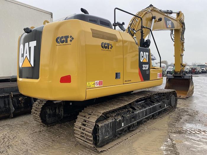 Usato 2020 CATERPILLAR 323 FLN