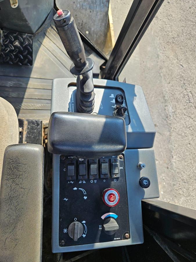 Usato 2007 CATERPILLAR CS 423E