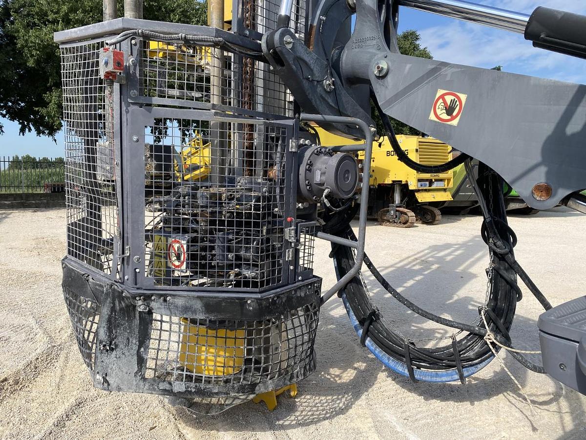 Usato 2016 ATLAS COPCO FLEXIROC D50-10SF