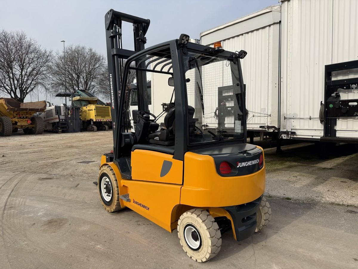 Usato 2012 JUNGHEINRICH EFG 535