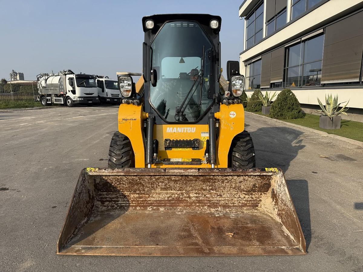 Usato 2023 MANITOU 1900R