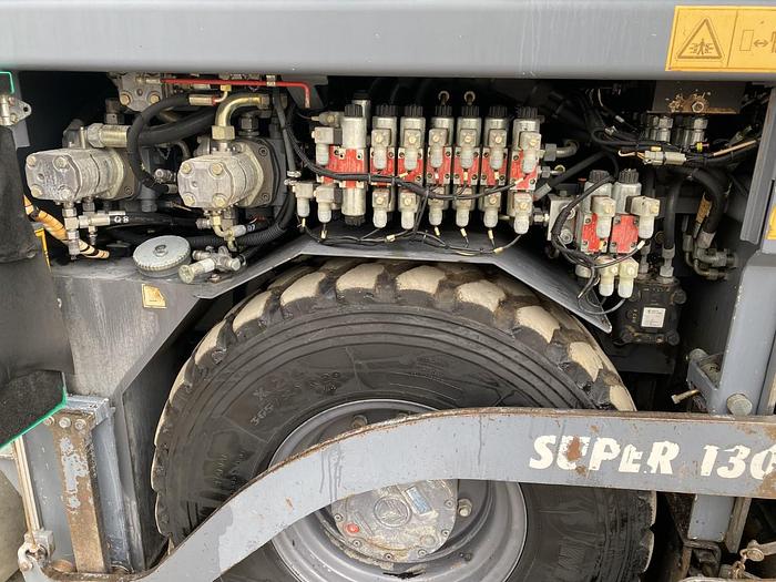 Usato 2009 VOGELE SUPER 1303-2