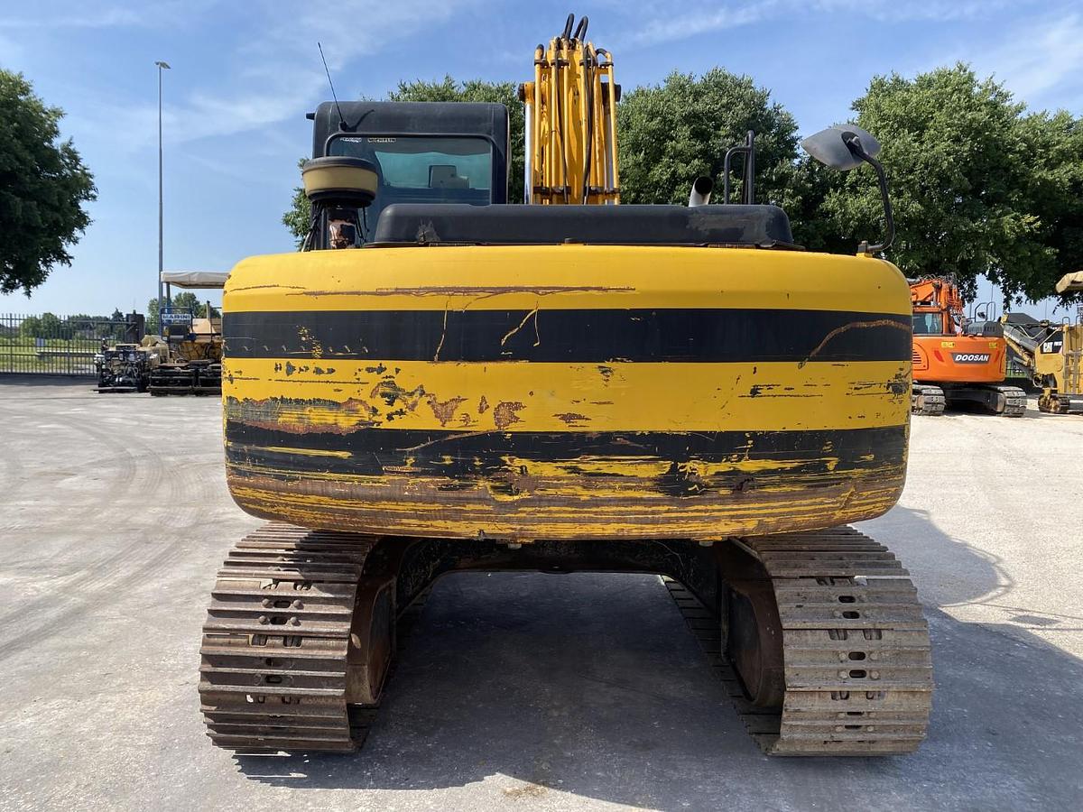 Usato 2002 JCB JS 130