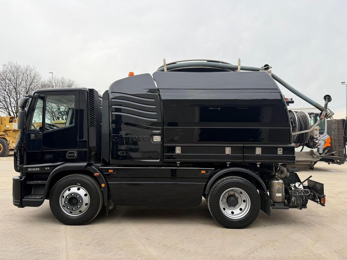 Usato 2010 iveco moro eurocargo 120 spurgo moro