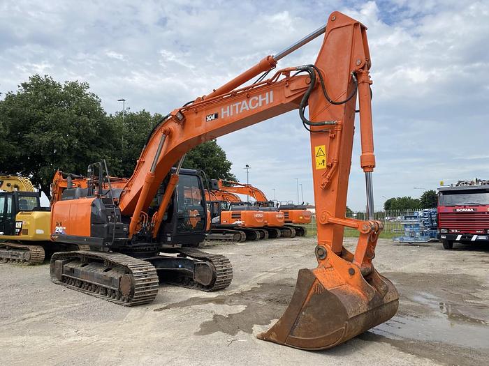 Usato 2018 HITACHI ZX210 LCN-6