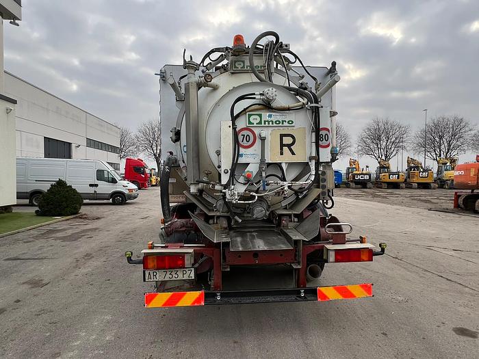 Usato 1997 RENAULT  PREMIUM 300 ATTR. SPURGO MORO