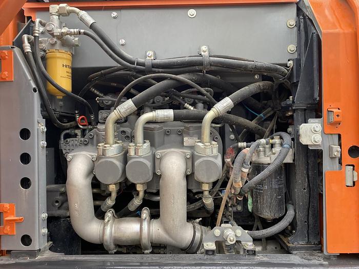 Usato 2017 LIEBHERR ZX210-LCN6