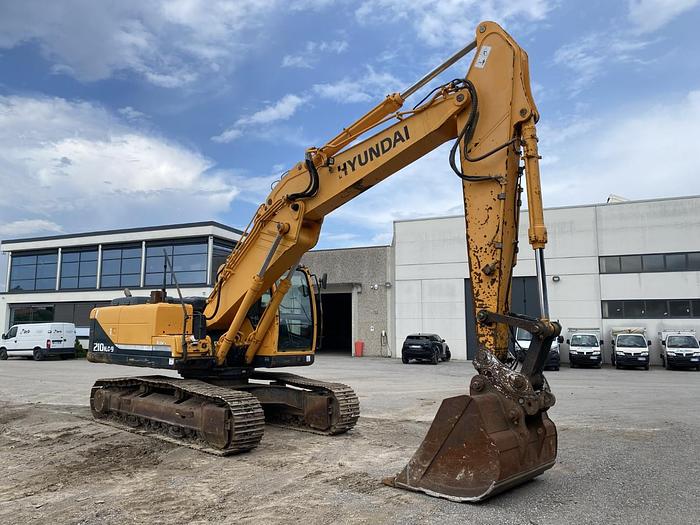 Usato 2012 HYUNDAI ROBEX 210NLC-9