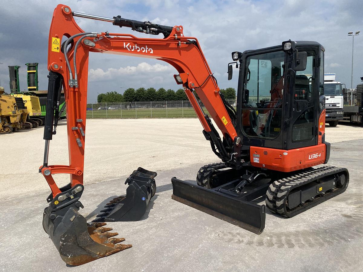 Usato 2022 KUBOTA U36-4