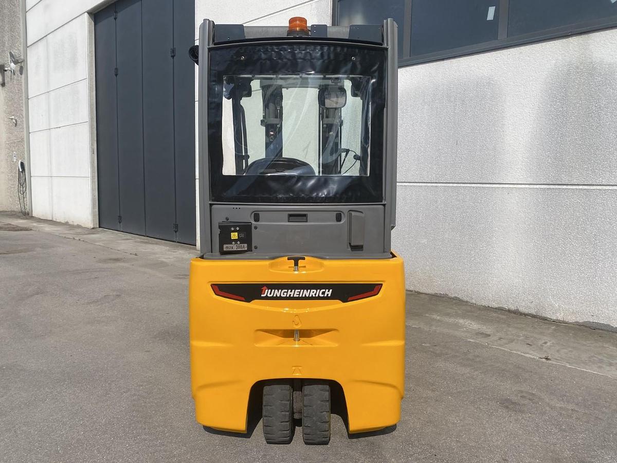 Usato 2022 JUNGHEINRICH EFG 220