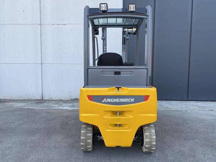 Usato 2016 JUNGHEINRICH EFG 320