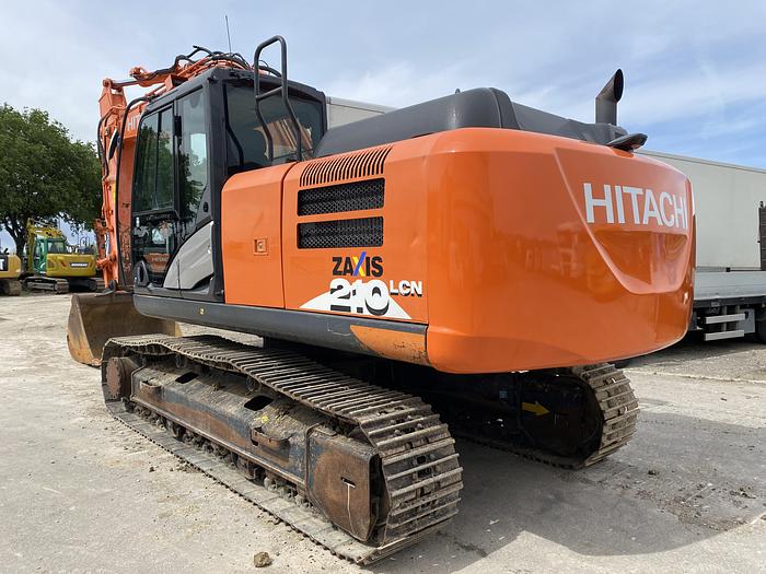 Usato 2017 HITACHI ZX210 LCN-6