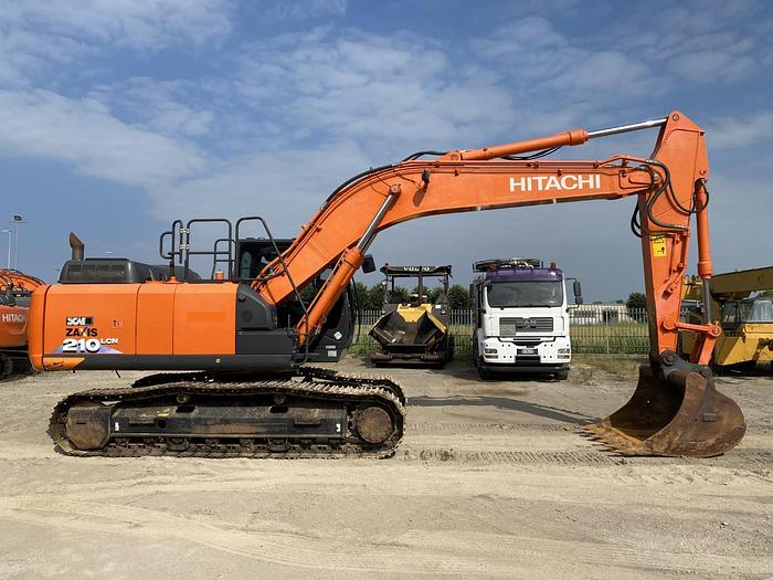 Usato 2019 HITACHI ZX210 LCN-6