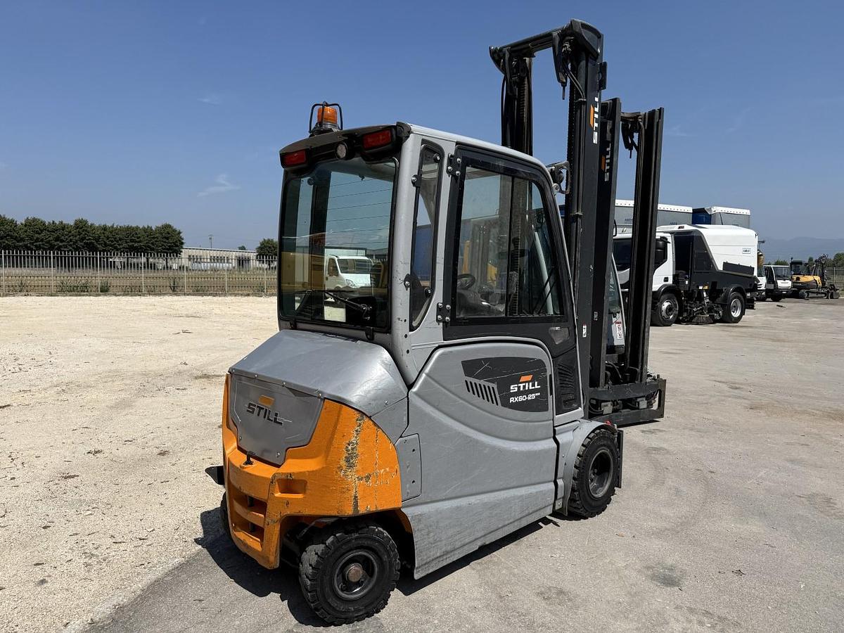 Usato 2022 STILL RX 60-25/600L