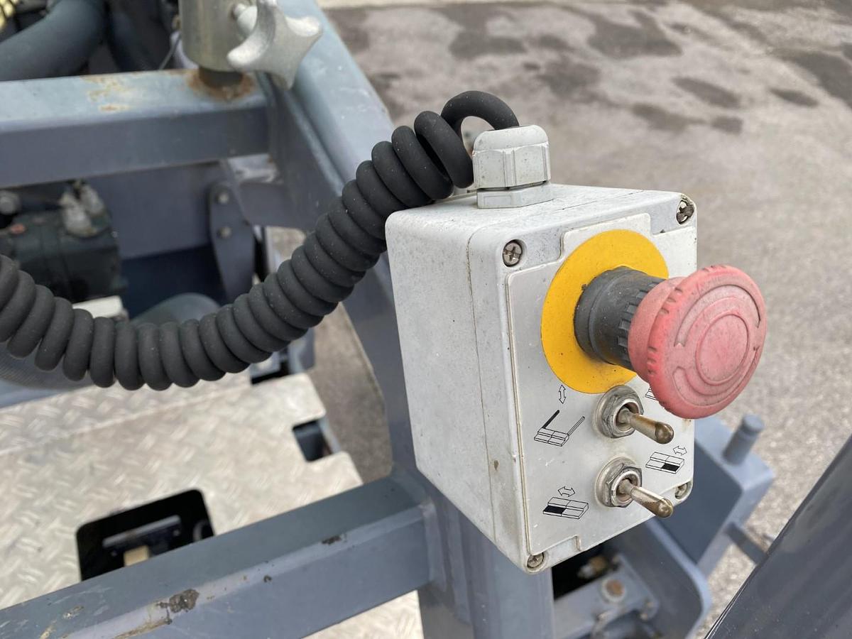 Usato 2011 VOGELE SUPER 700