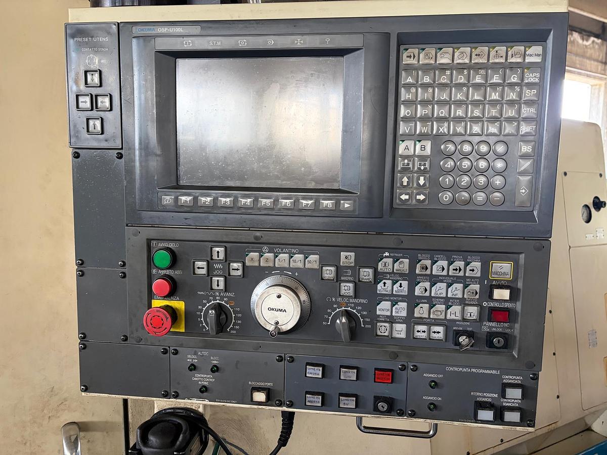 Usato 2001 OKUMA LB 400