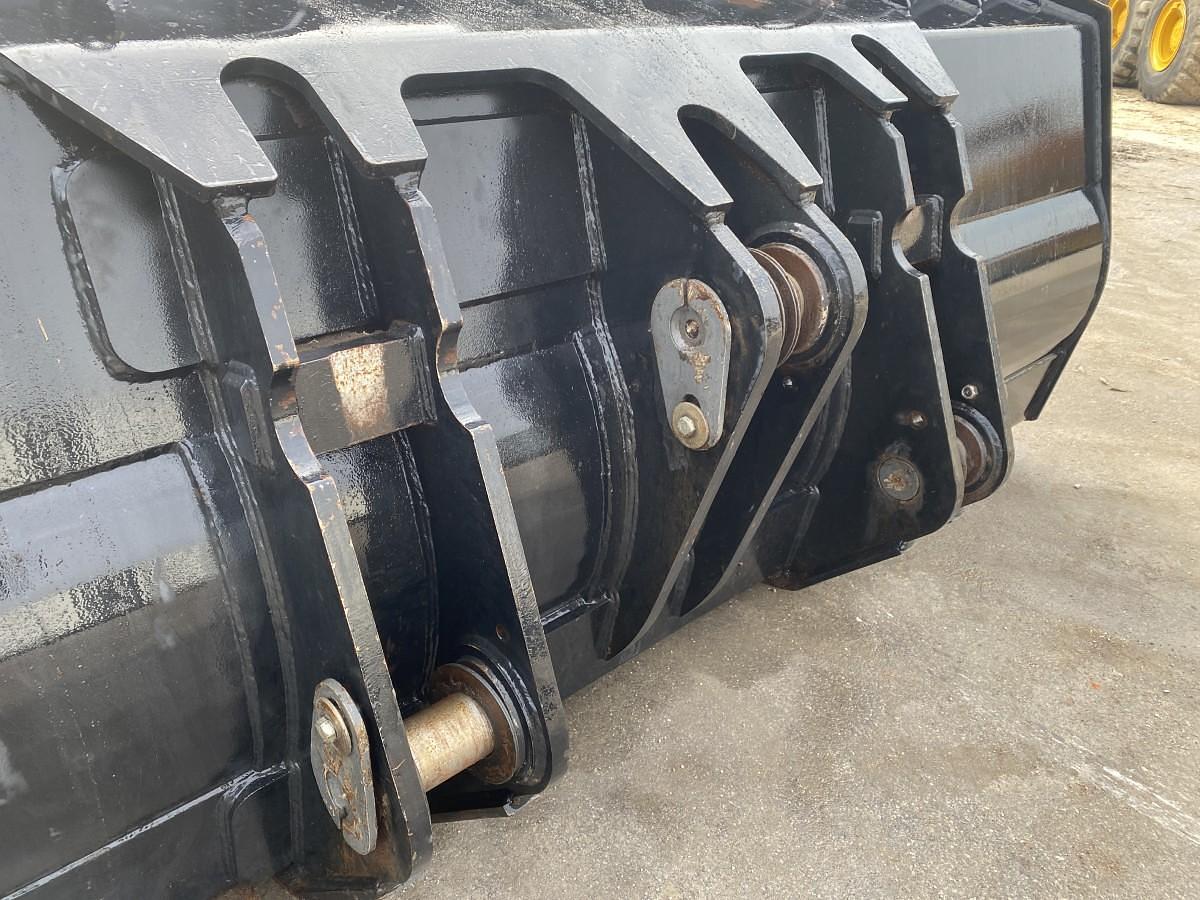 Usato 2023 2M-ROMEA CASE 821G AD