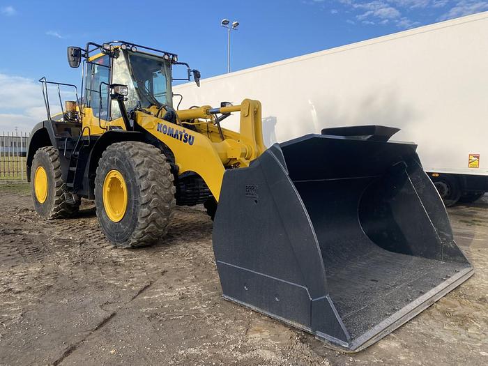 Usato 2018 KOMATSU WA380-8