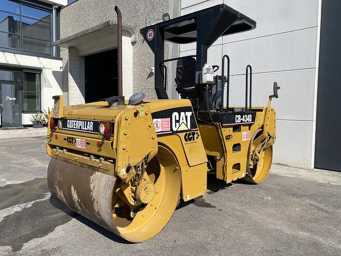 Usato 2006 CATERPILLAR CB-434D