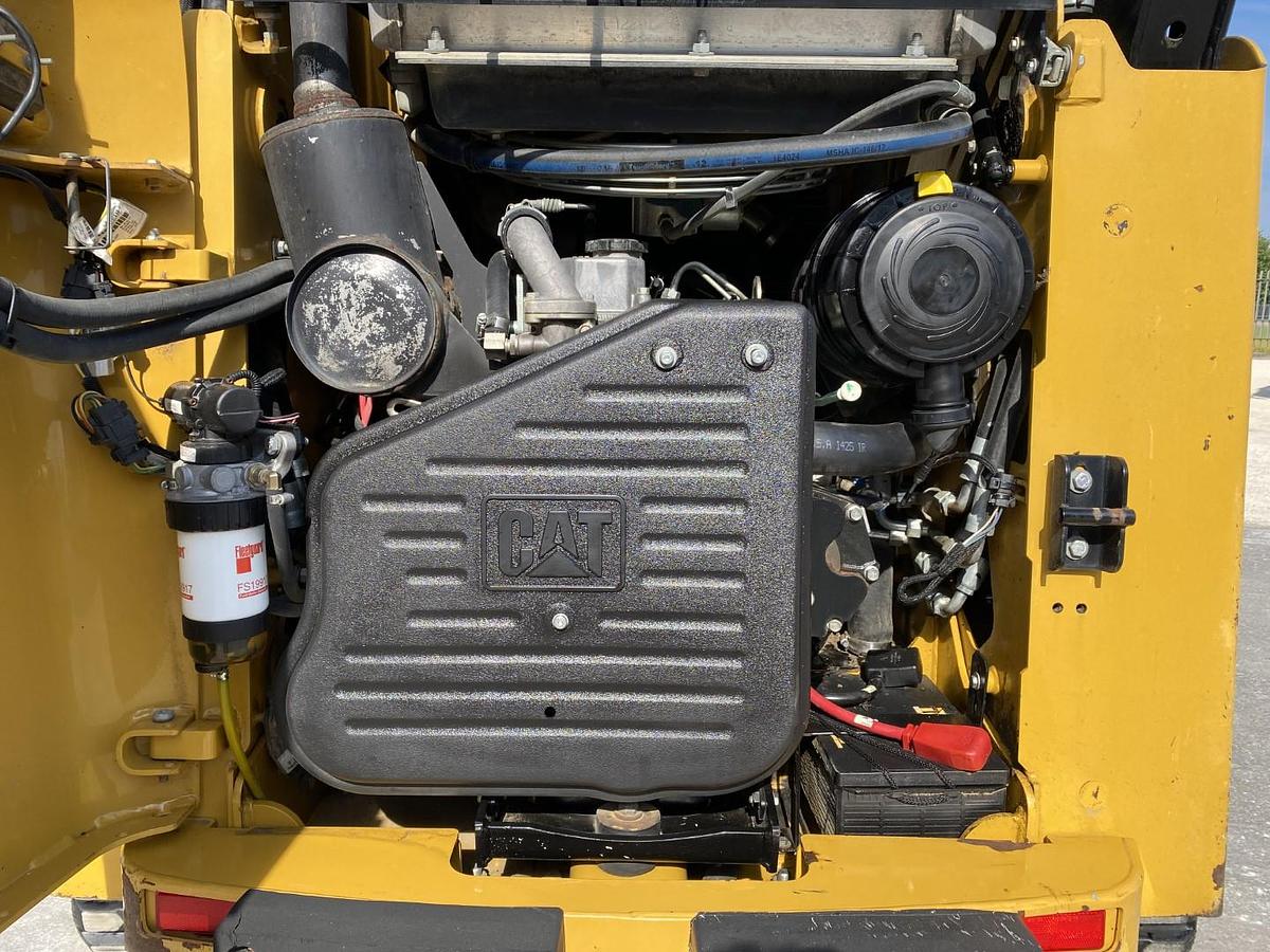 Usato 2010 CATERPILLAR 275B3