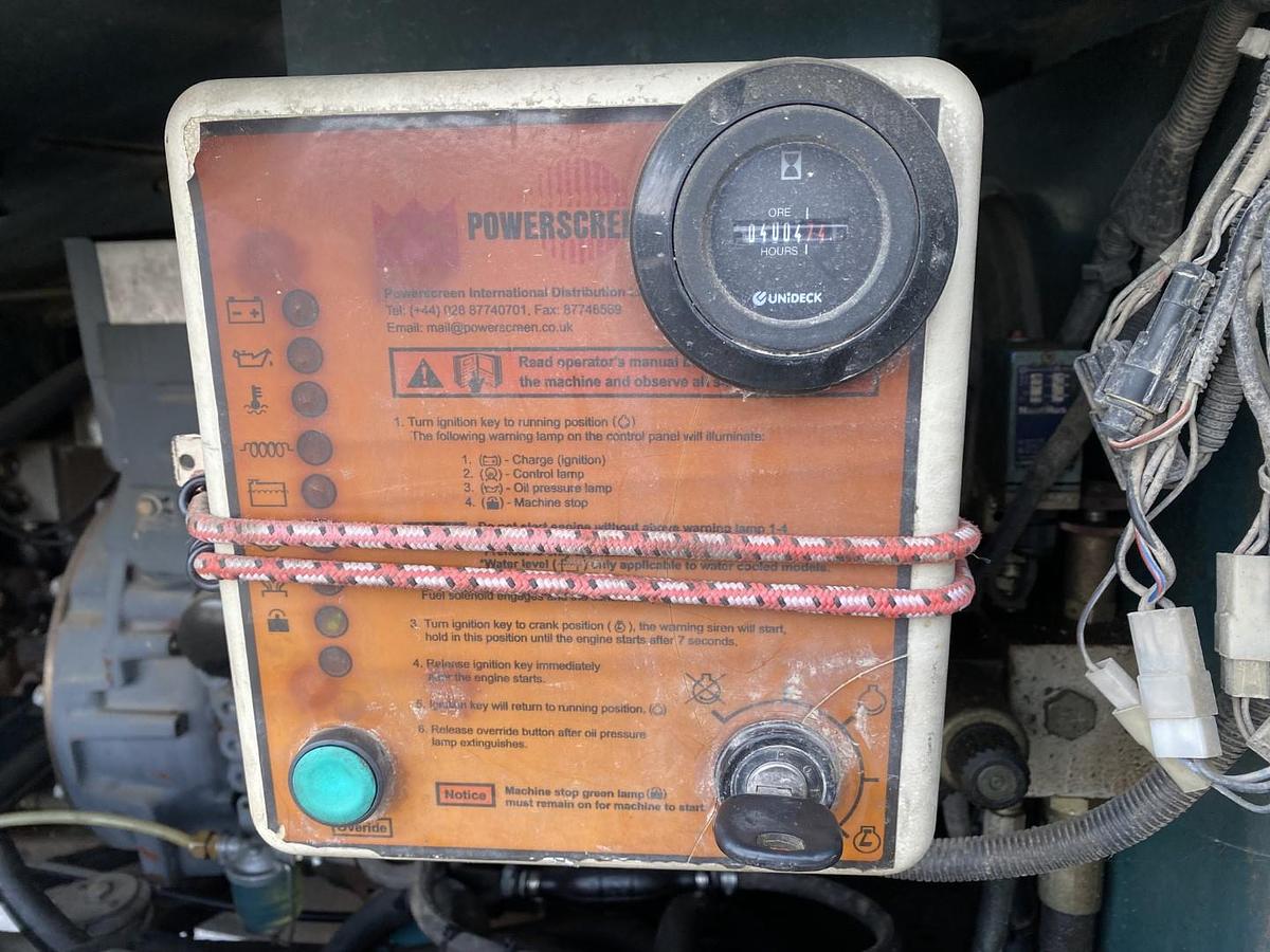Usato 2004 POWERSCREEN CHIEFTAIN 400