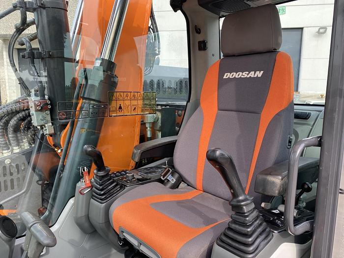 Usato 2020 DOOSAN DX140 LCR-5