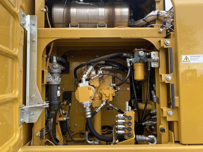 Usato 2019 CATERPILLAR 323 FLN