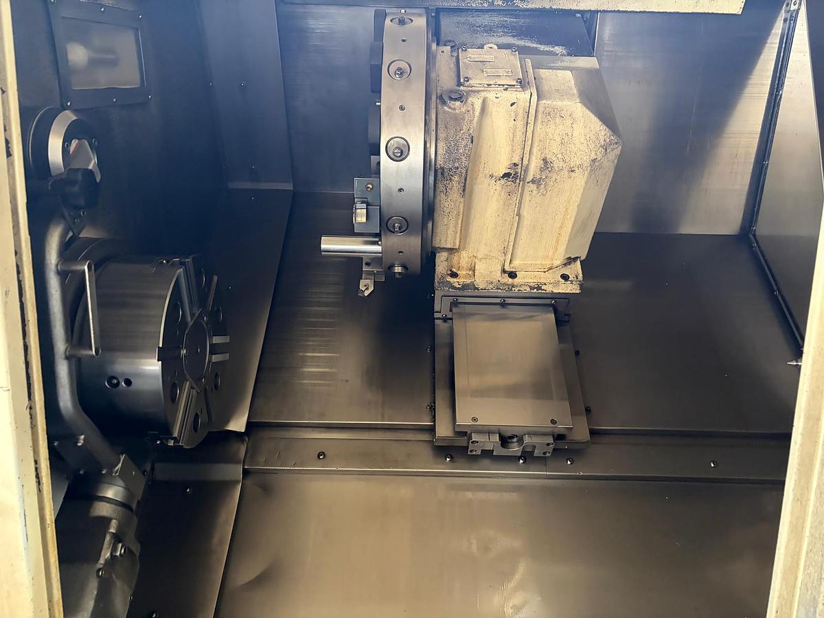 Usato 2001 OKUMA LB 400