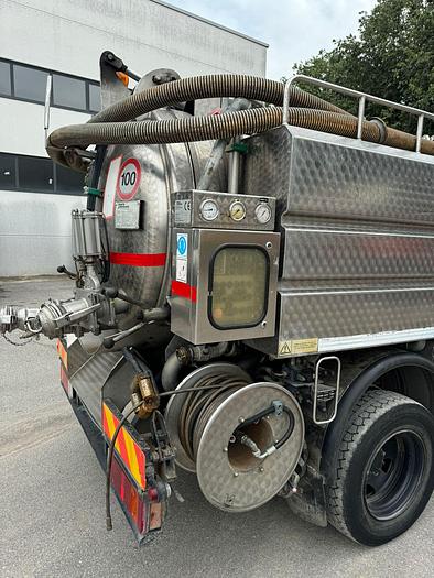 Usato 2002 ISUZU MORO NQR 75 SPURGO